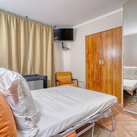 קורבוו Eden Suite Paris La Defense מראה חיצוני תמונה